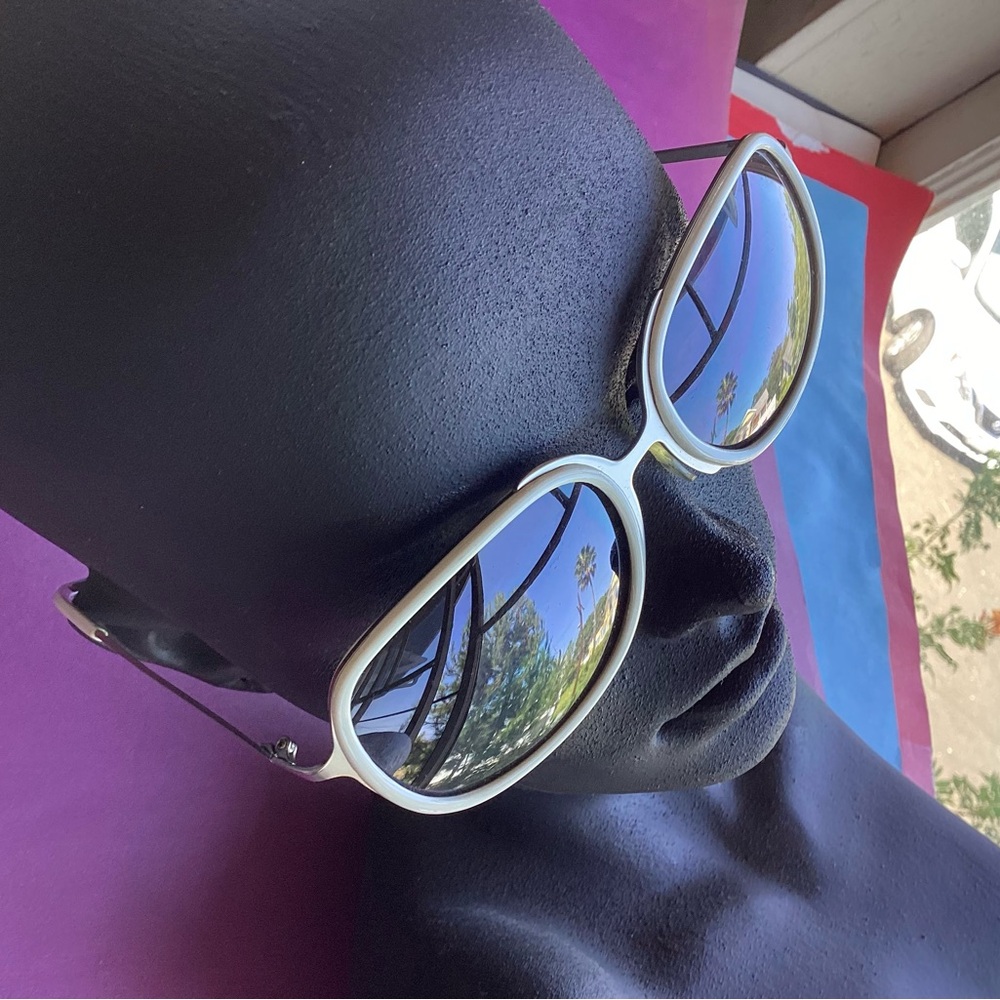 Cosmo girl sunglasses